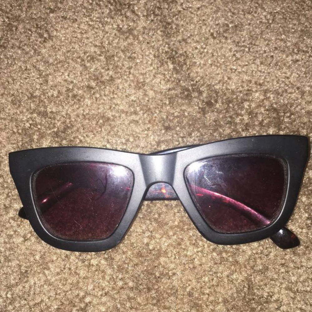 Retro Style Sunglasses